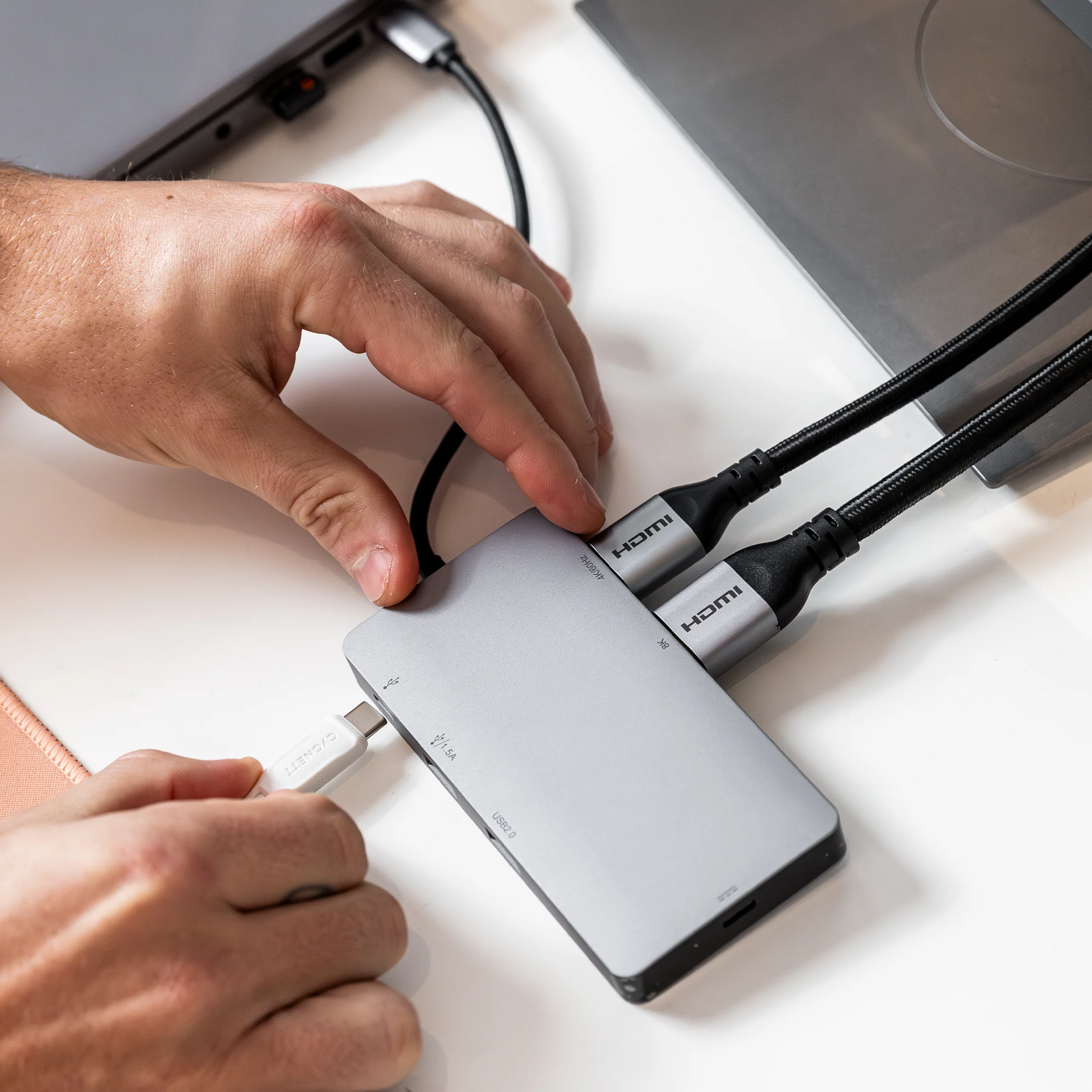 6-in-1 USB-C Hub (Dual HDMI) - Image 4